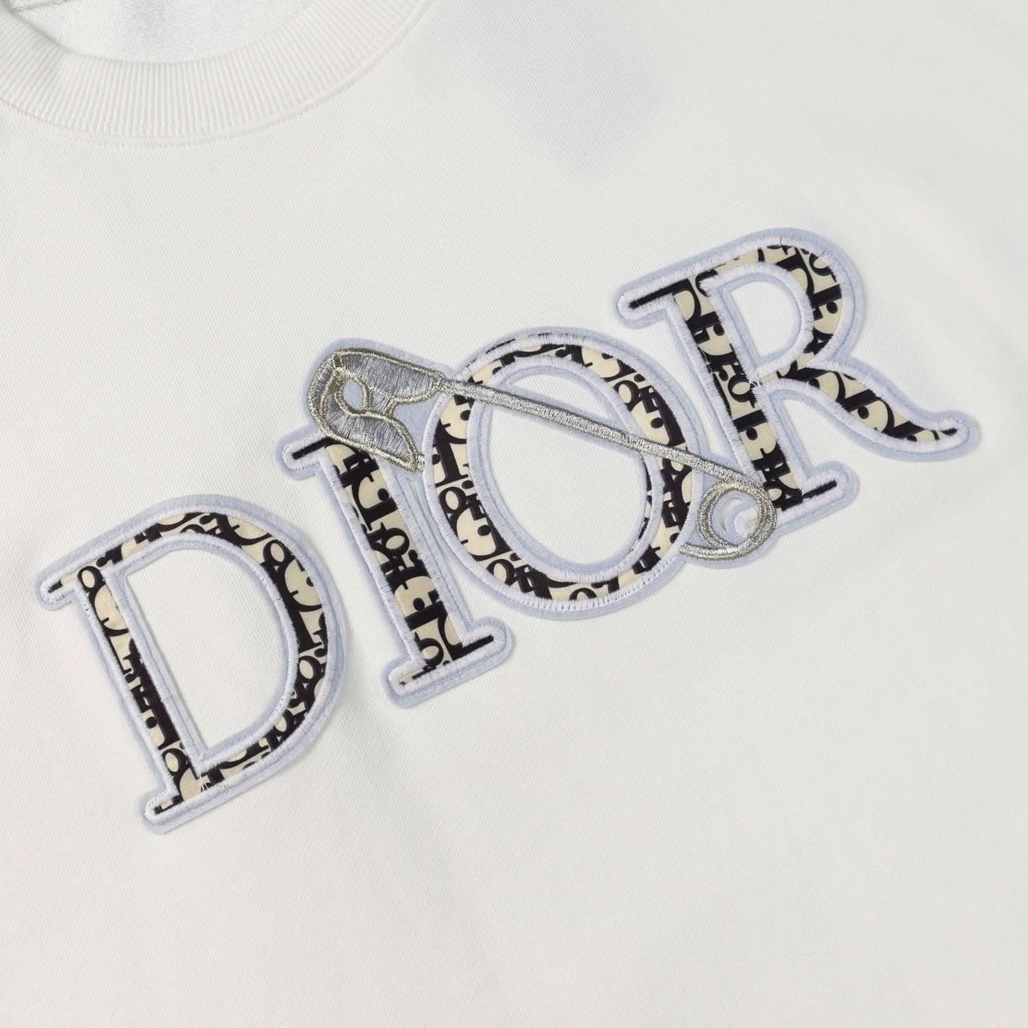 DIR sweater