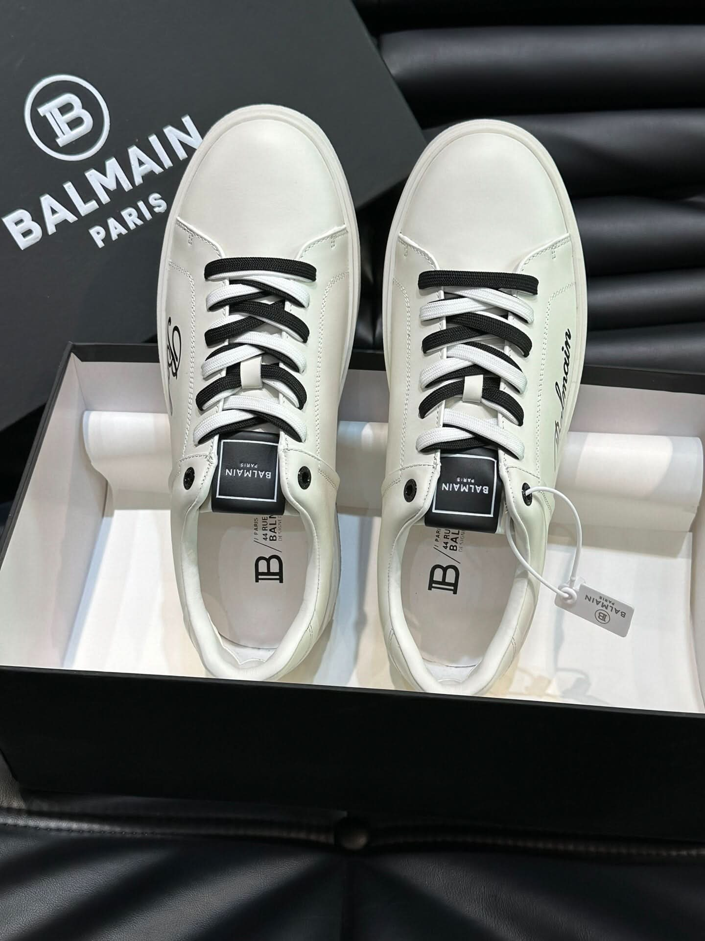 Balma*n sneakers