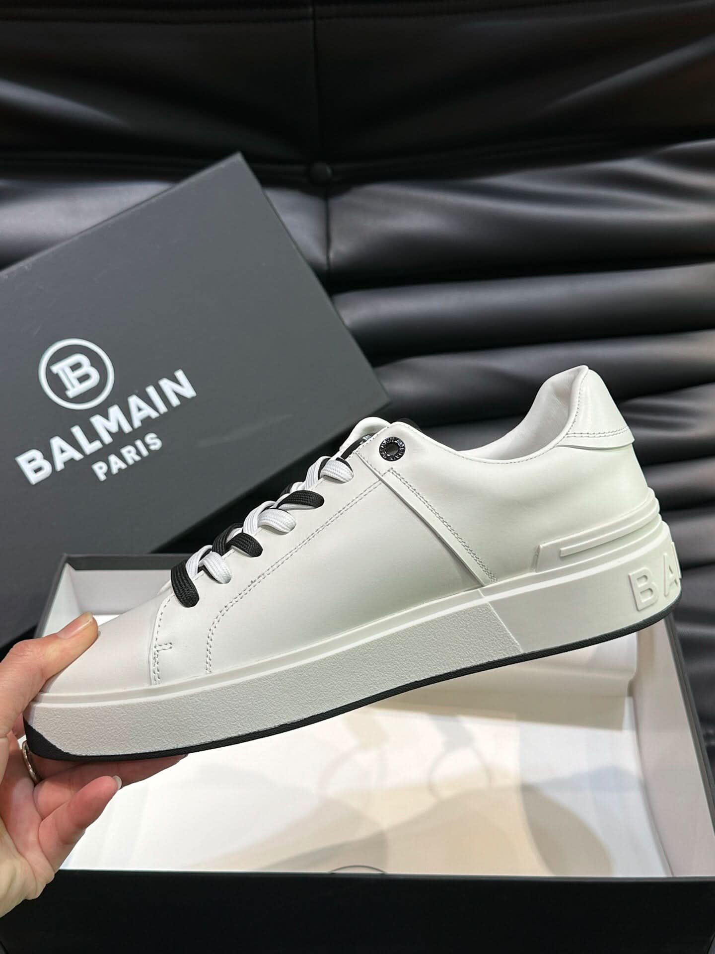 Balma*n sneakers