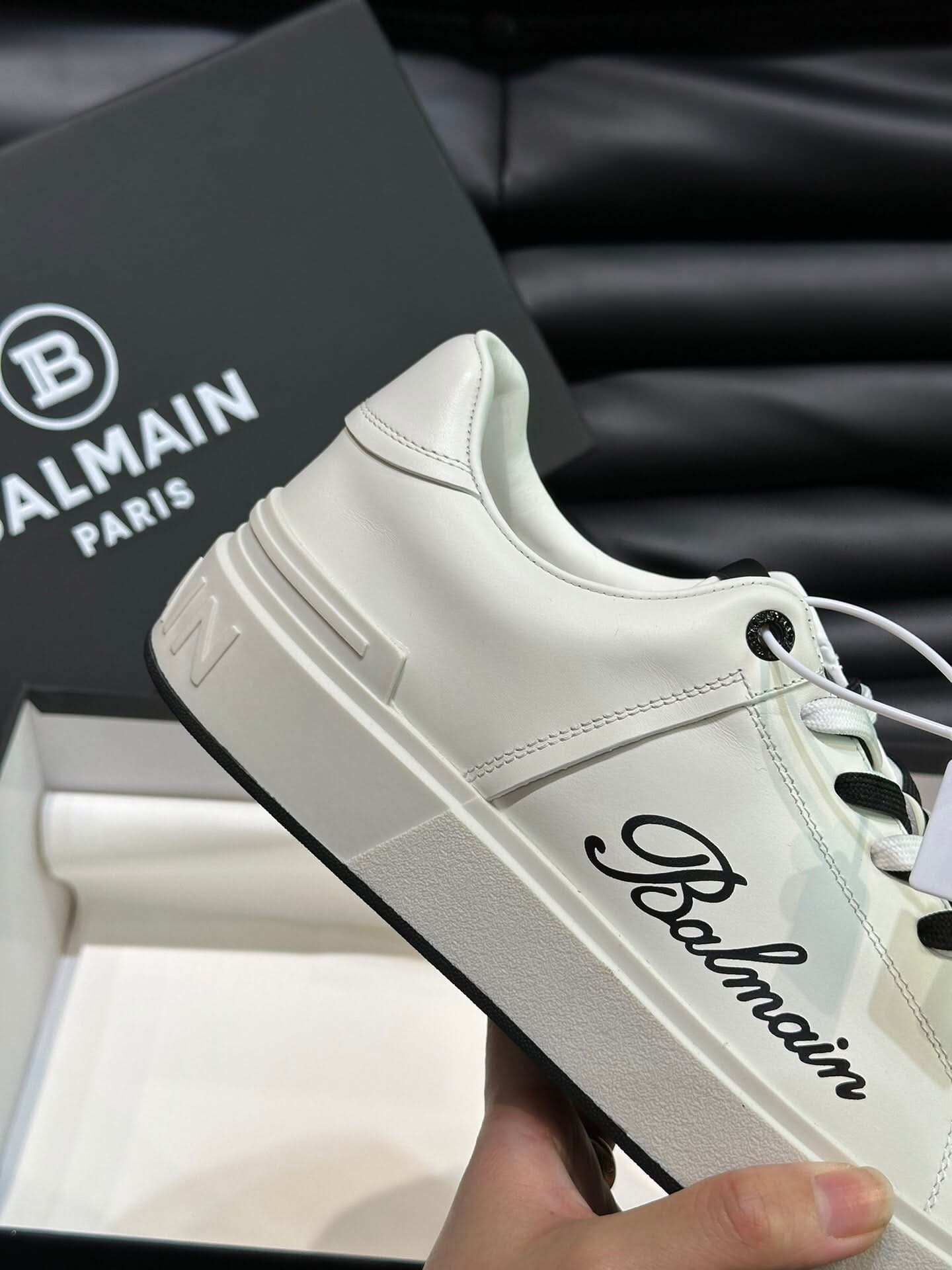 Balma*n sneakers