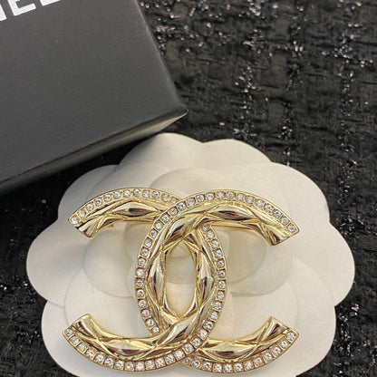 CHAN Brooch Chic | Classic Designs for Modern Elegance