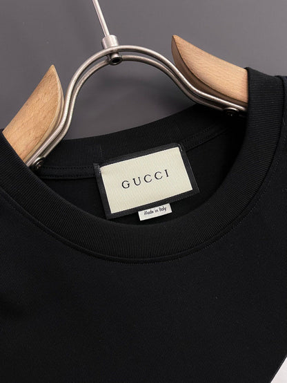 GUCC T-Shirt Classic | Timeless Casual Appeal