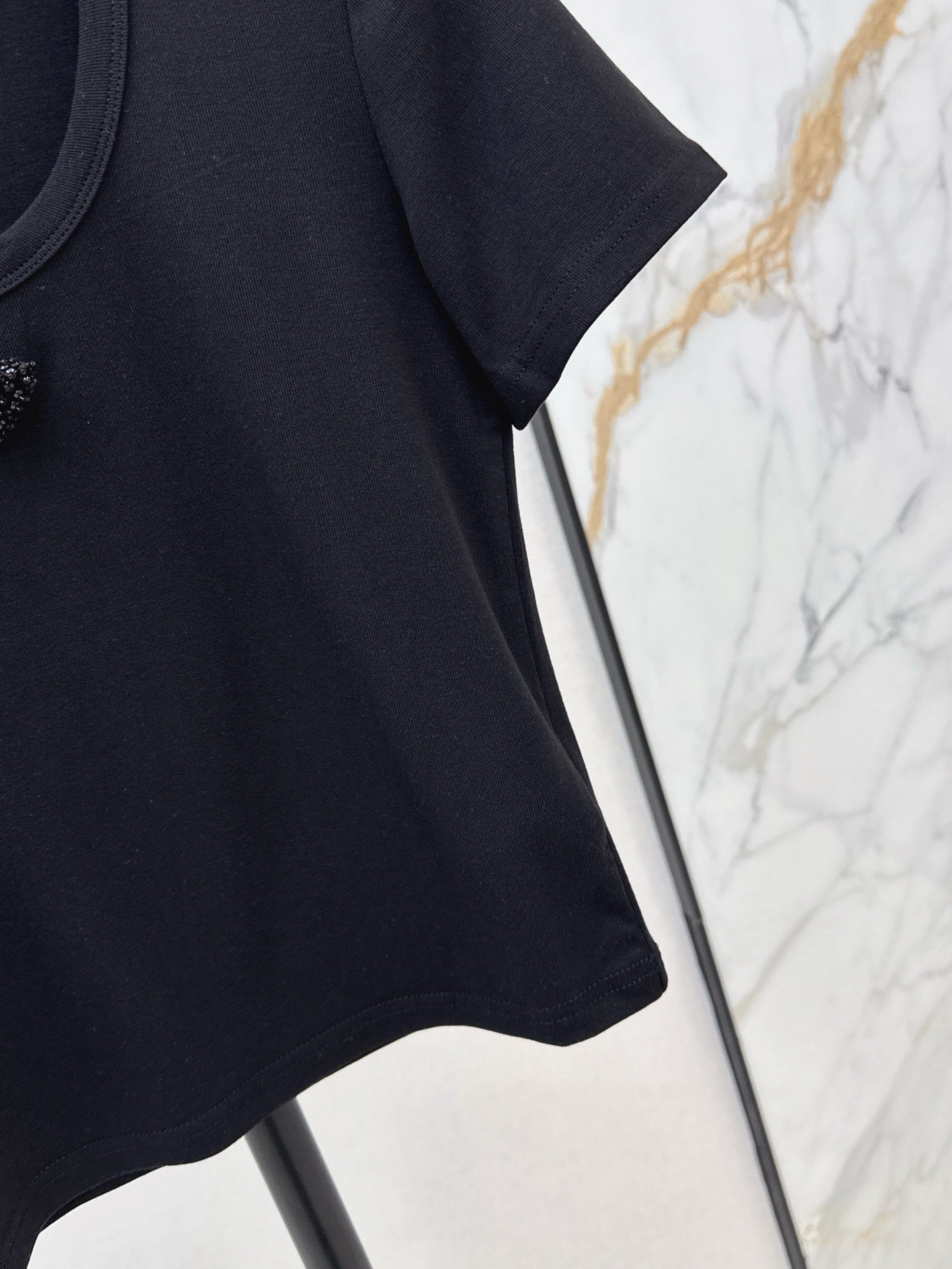 PRA T-Shirt Luxe | Silky Feel, Timeless Appeal