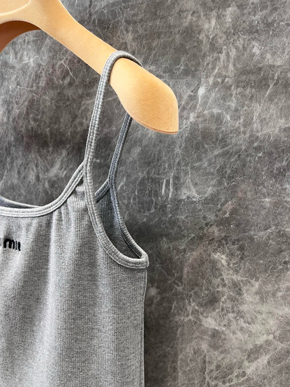 MM Vest Luxe | High-Quality Fabric, Sleek Fit