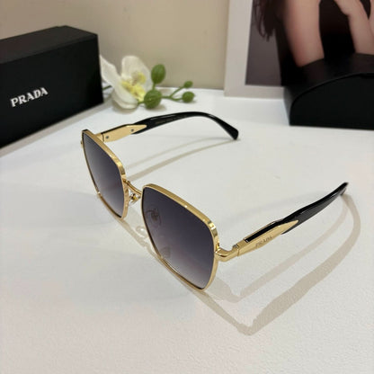 PRA Bold Oversized Sunglasses: Premium Glamour