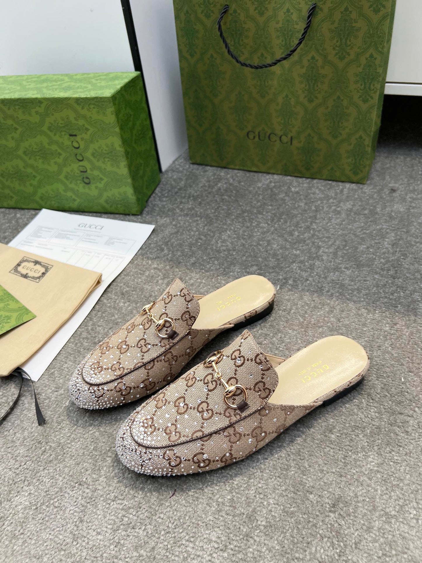 GUC Chic Sparkle Slippers in Luxe Shearling