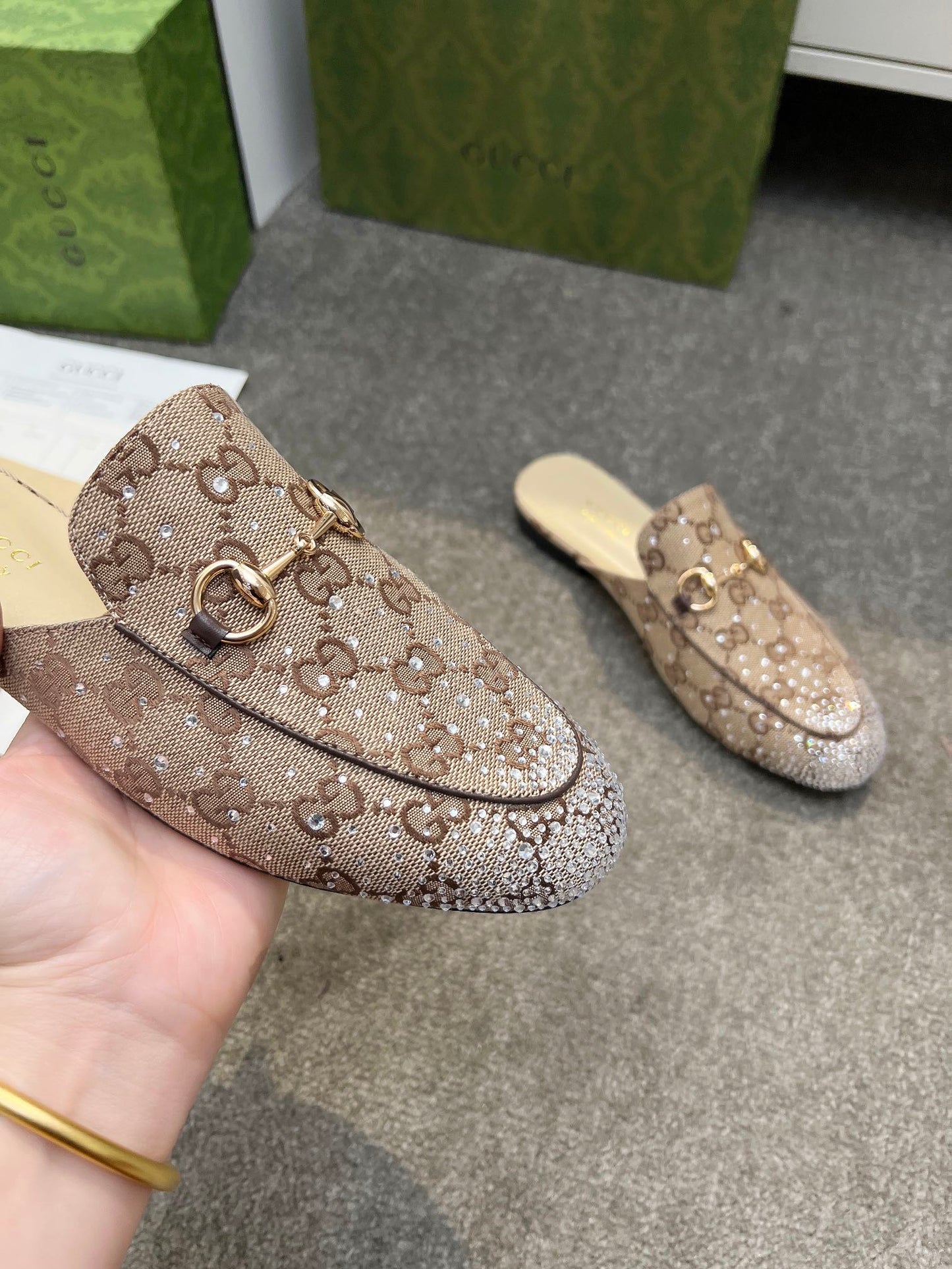 GUC Chic Sparkle Slippers in Luxe Shearling