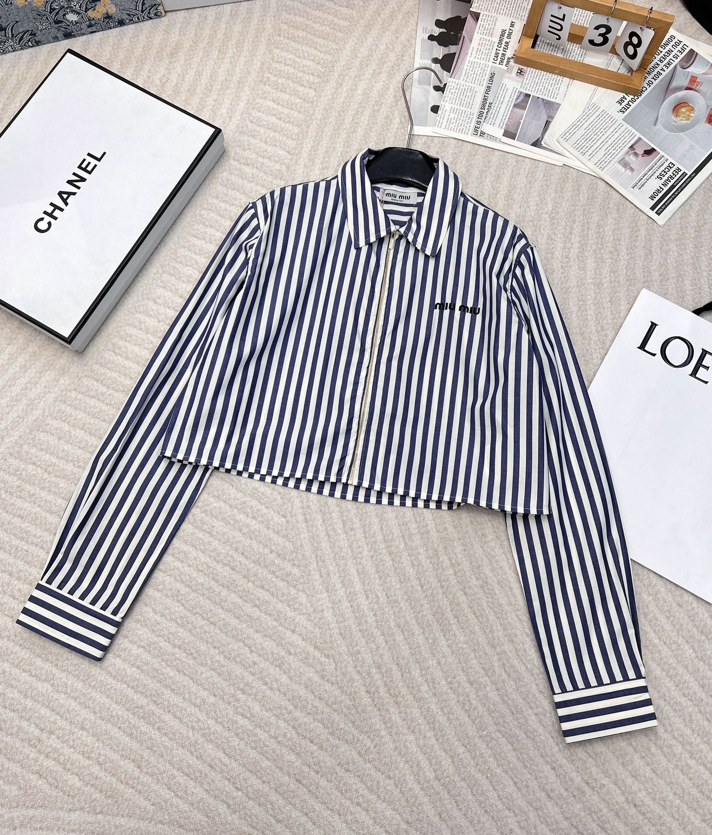 YY-Striped Embroidered Letter Shirt