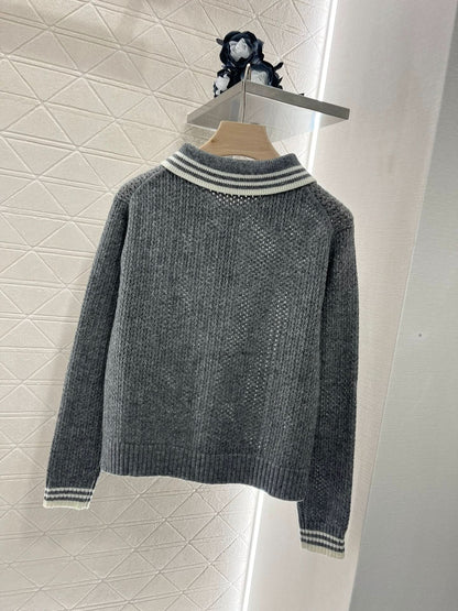 YY-Turn-Down Collar Knit Top