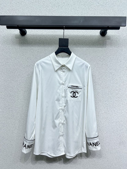 YY-Embroidered Letter Shirt