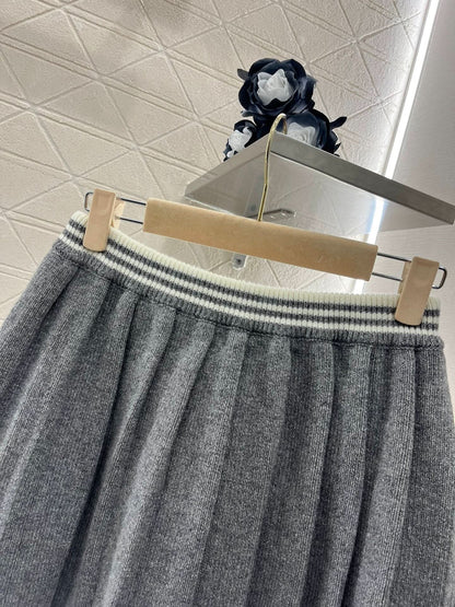 YY-Knit Pleated Skirt