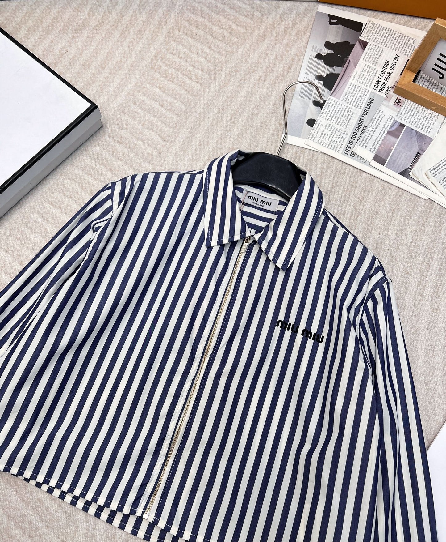 YY-Striped Embroidered Letter Shirt