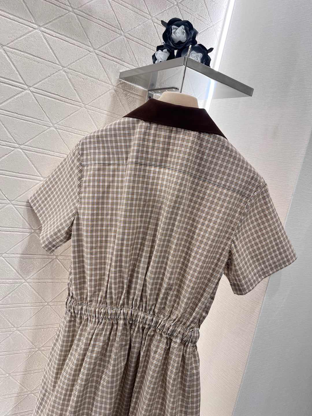 YY-Checkered Short-Sleeve Shirt Dress