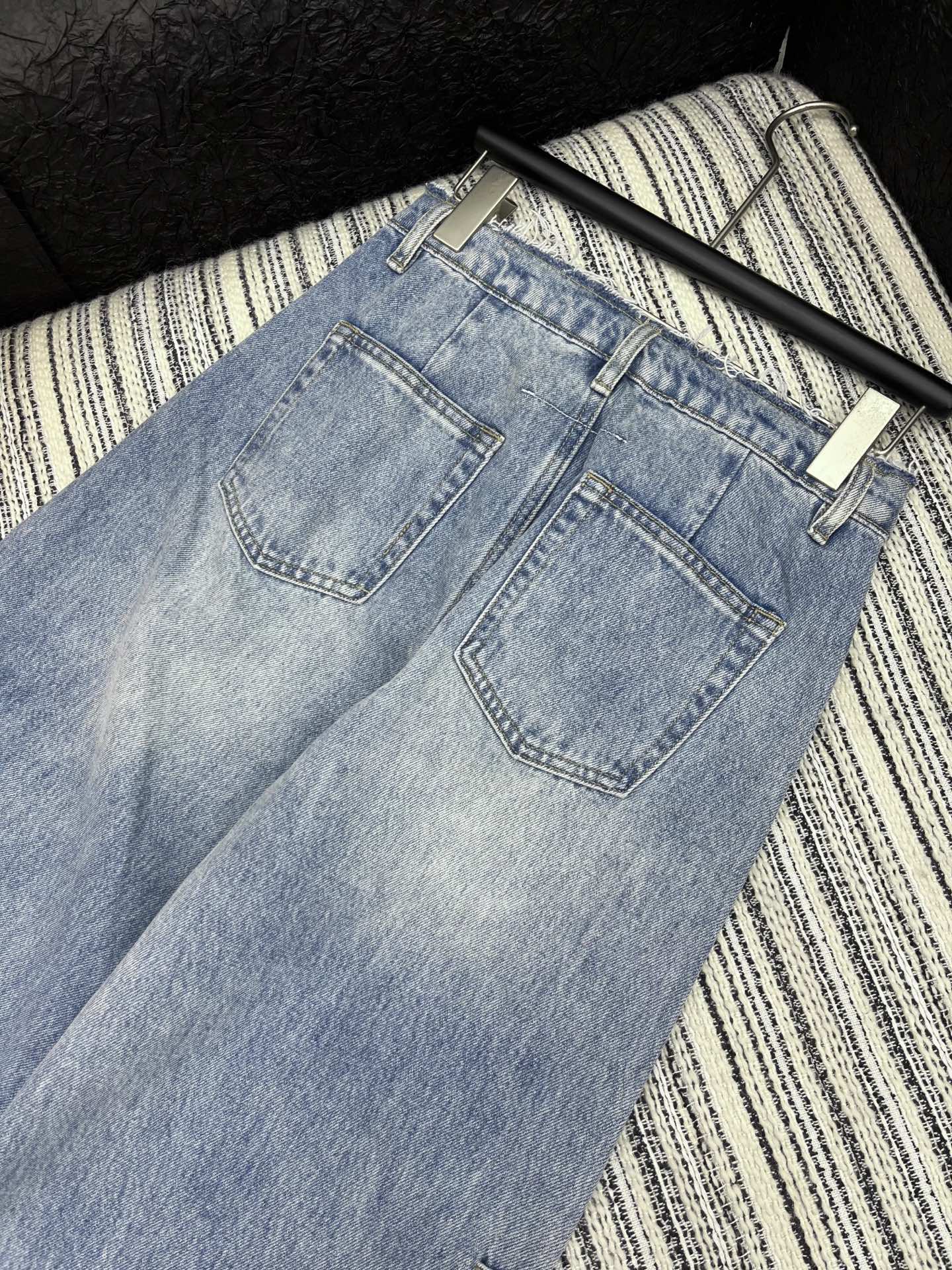 YY-Sickle Jeans