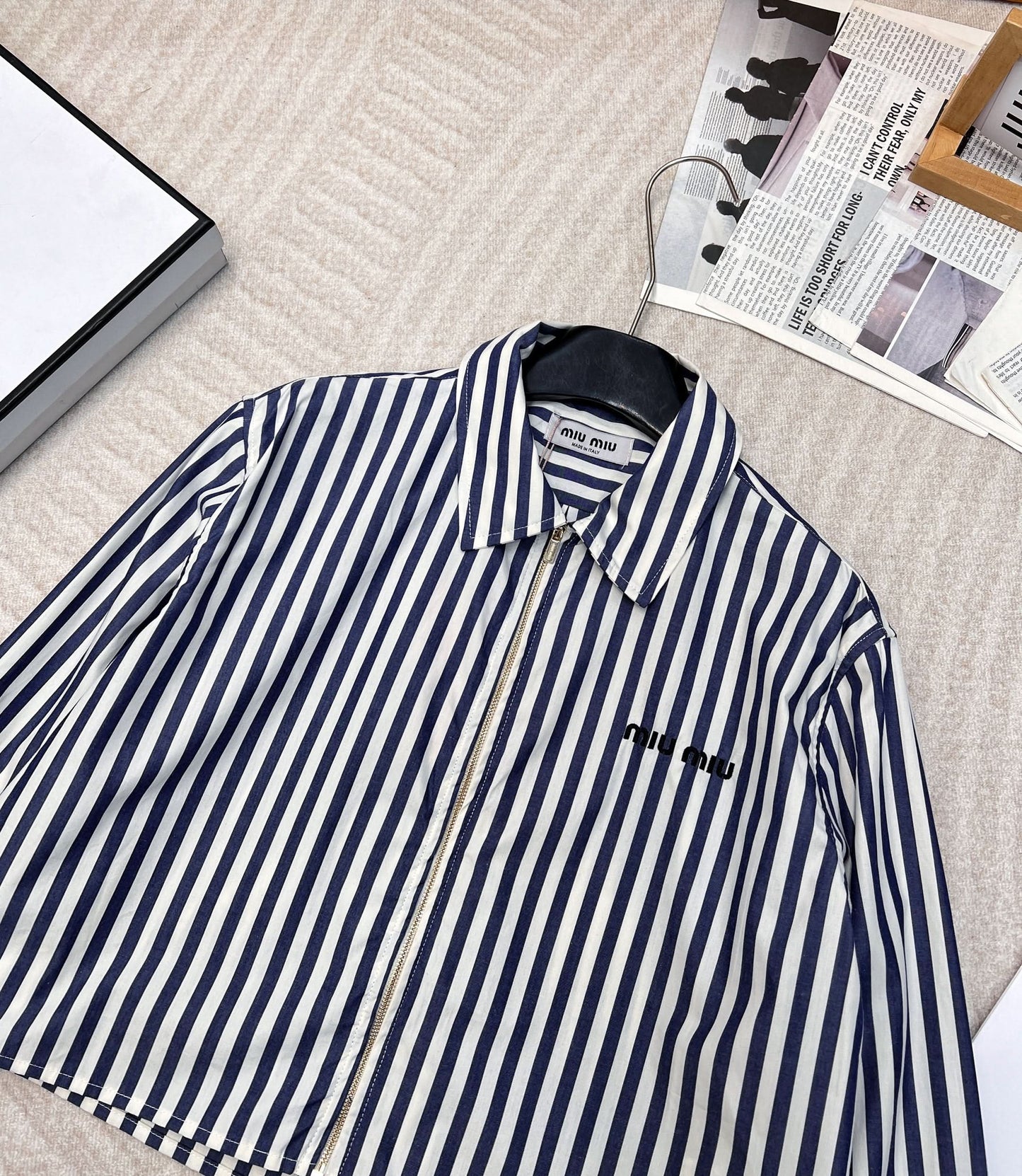 YY-Striped Embroidered Letter Shirt