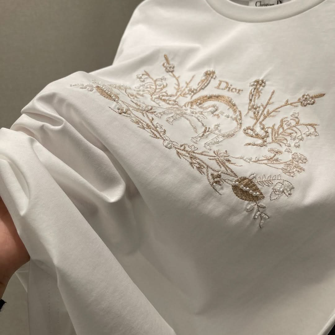 YY-Embroidered Beaded Detail Round Neck Short-Sleeve T-Shirt